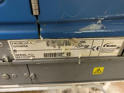 Emerald automatic case sealer with nordson glue, 1hp drive 57rpm