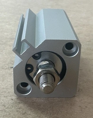 NEW SMC CDQ2B16-25DCM