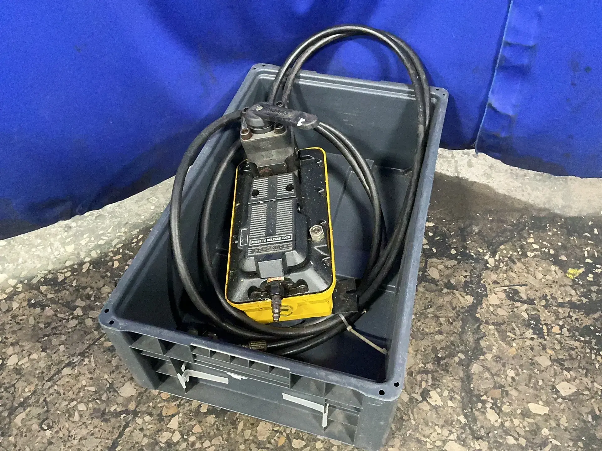 Used ENERPAC _UNKNOWN_ Pumps Ohio US | HGR 24 #1329555