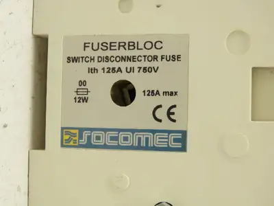Socomec Combination Switch Fuseblock Disconnect Handle 125A 690V 100A Fuses