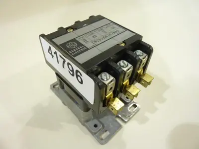 USED GENERAL ELECTRIC / GE CR253DB302AAA