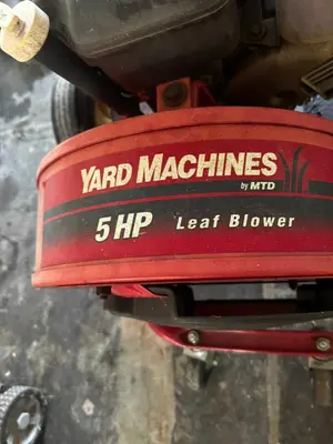Used _UNKNOWN_ _UNKNOWN_ Leaf Blowers (Commercial) Ohio US | Myron Bowling Auctioneers Inc #1518708