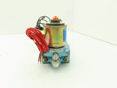 Honeywell Skinner S3FFHAL3 Solenoid Valve 5-Way 3 Pos 24VDC 150 PSI 3/8" NPT
