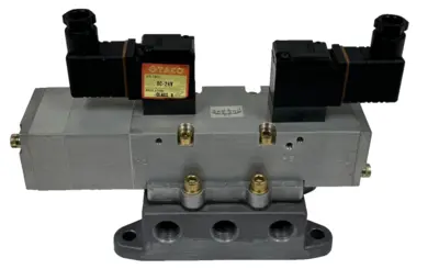 NEW TACO CO. 524-300-3003 SOLENOID VALVE 24VDC 0.15-1.0MPa