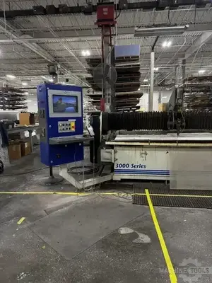 USED 2013 MULTICAM 3-307-W
