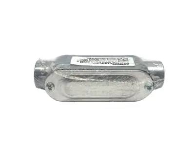 DAC-1-CG | Thomas & Betts  Conduit Body, Cover & Gasket, 1/2" Hub Size - New