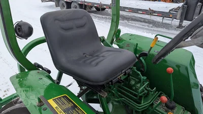 USED 1986 JOHN DEERE 900HC
