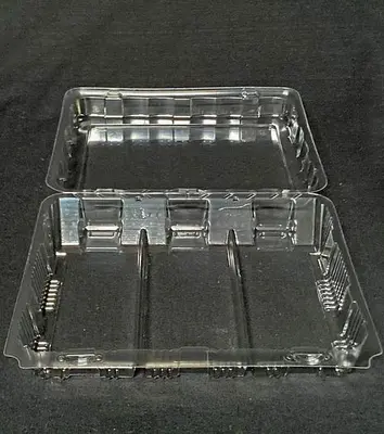 NEW, in-the-box — Commercial Packaging: 3 Sliced Loaf Center See-Thru Clamshell