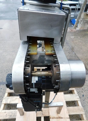USED MARBURG SLEEVE SHRINK UNIT CR 6000
