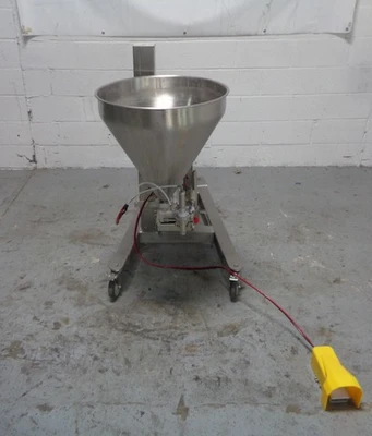 Used 2019 UNIFILLER UNIVERSAL 1000I SV FS Depositors California US | BakeryEquipment.com #1554788