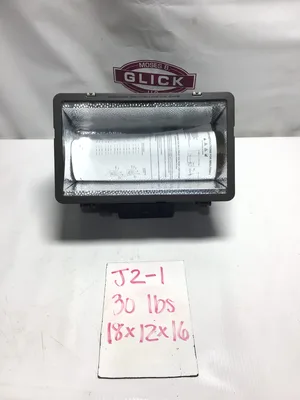 Hubbell MHS-Y175H-168-1 Outdoor Lighting Lamps w/Cord Grip 60Hz 8A 175W