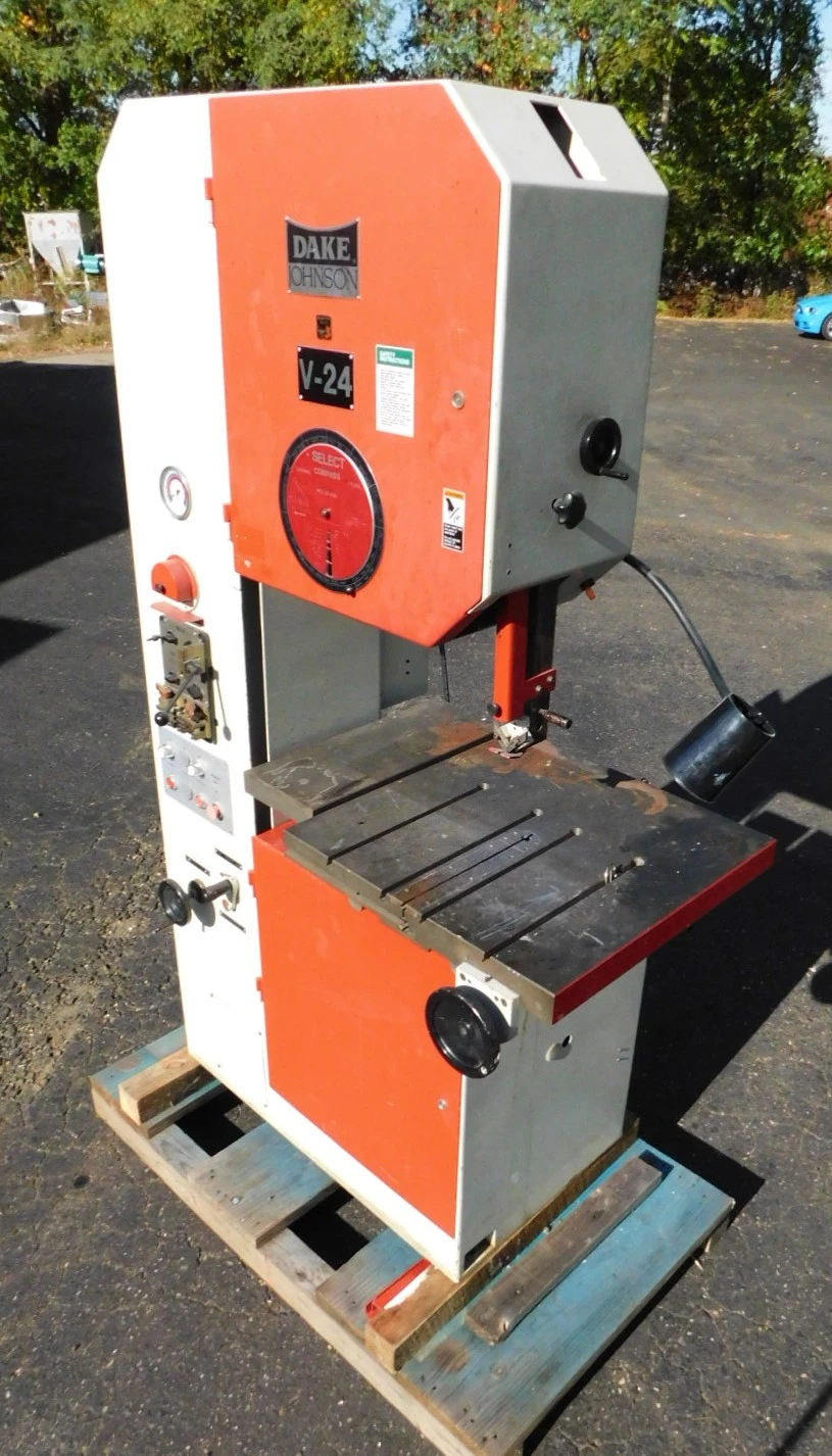 USED DAKE JOHNSON BAND SAW V-24