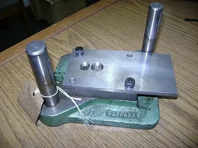 1993-390 Stamping Press Tool and Die Set to make Pig Back – Jewelry Pendant