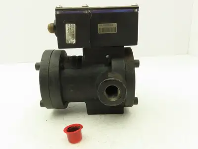 UFM LP-CBMSF5GM-4L-32V1.0-M3WR-PC4M-C-1D Flow Meter 1/2" NPT 0-5GPM