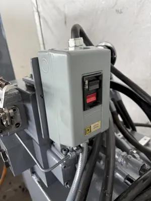 300 TON M&N 4-POST HYDRAULIC HOBBING PRESS. STOCK # 1224124.