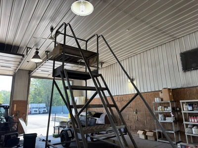 Used _UNKNOWN_ _UNKNOWN_ Ladders Indiana US | Miedema Asset Management Group #1414725