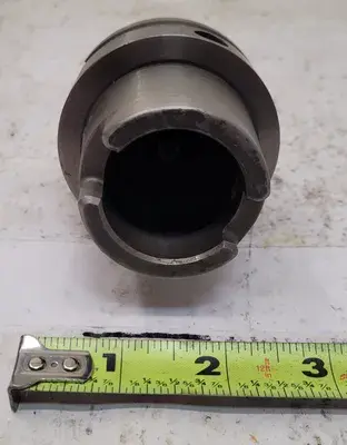 USED KENNAMETAL SEF100120RHSK63AM