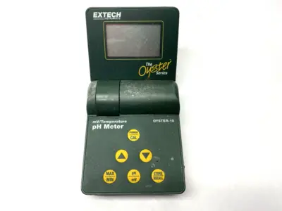 USED EXTECH PH/MV/TEMPERATURE METER BROKEN ELECTRODE