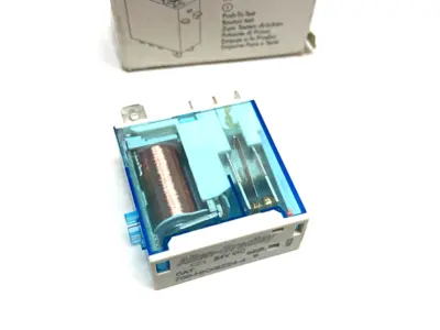 USED ALLEN-BRADLEY SLIM LINE RELAY 1-CHANGE OVER CONTACT