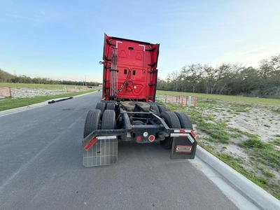 2015 FREIGHTLINER CASCADIACA113DC Tractors & Trailers | Alan Ross Machinery (2)
