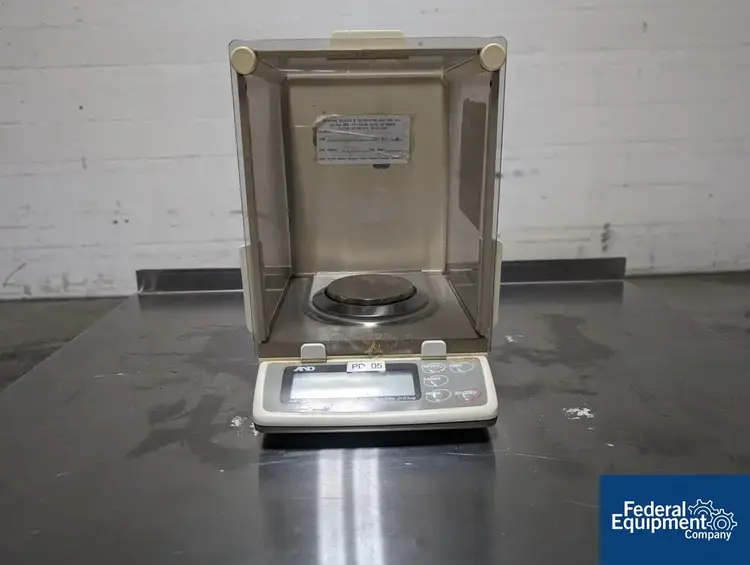 Used AND AND Analytical Balance, Model HR-200 Scales Ohio US | Federal Equipment Company #127261