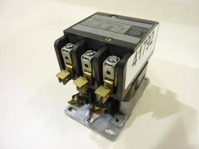 USED GENERAL ELECTRIC / GE CR253DB302AAA