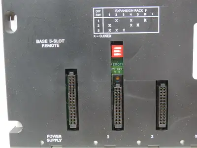 Fanuc Emerson IC693CHS399E Base 5-Slot Remote 25 Pin Female D I/O Bus Expansion