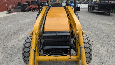USED 2002 DEERE 110