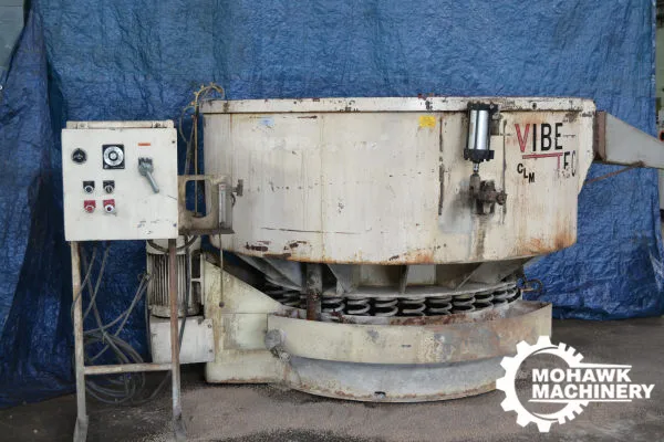 36 CU. FT. VIBETECH “VT8844” VIBRATORY BOWL-TYPE DEBURRER w/20 HP MOTOR