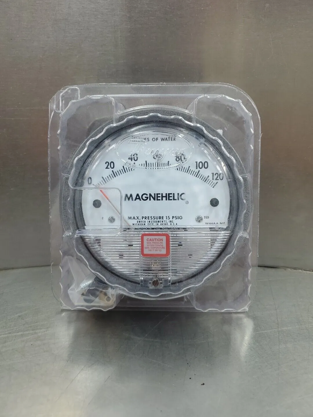Dwyer Magnehelic W44AA NM Pressure Gauge, 0-120 INCHES OF WATER. 6B-11