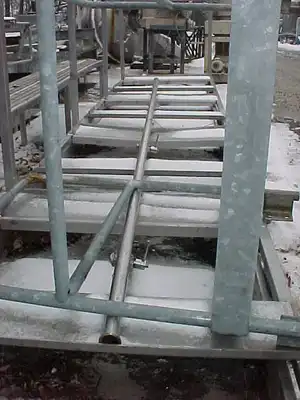 USED TOTE LOADING STATION LOADING STATION