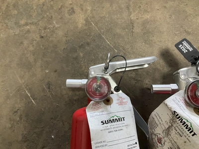 Used _UNKNOWN_ _UNKNOWN_ Fire Extinguishers Michigan US | Miedema Asset Management Group #1487796
