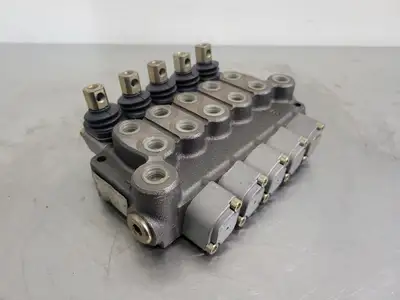 NEW SALAMI VDM05-DDDDD-U1S