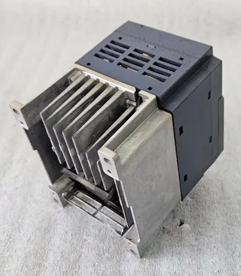 Used FUJI ELECTRIC FRN2.2C1S-2J Electronics & Components Ohio US | Great American Equipment Company #1356814