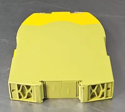 Pilz 750104 PNOZ s4 Safety Relay 24VDC 3 (BIN423)
