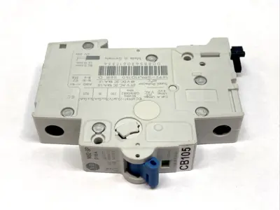 USED ALLEN-BRADLEY SERIES D 15A CIRCUIT BREAKER