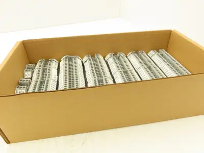 Eaton UT 2.5 Feed-Through Terminal Block Gray 2.5mm² IEC 60947-7-1  Lot of 349