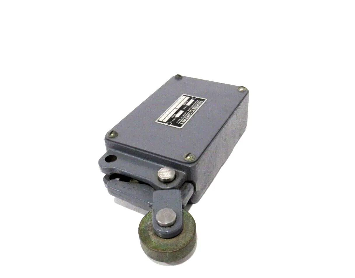NEW SQUARE D 9007 LF-20 LIMIT SWITCH 1186-C8-G1 9007LF20