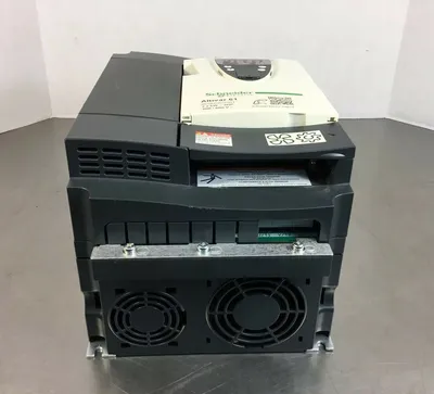 SCHNEIDER ELECTRIC ATV61HU22S6X Alto are Drive 2.2kW-3HP 500/600V~ 1D
