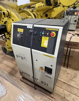Used 2014 FANUC M900IA/400L Robots Michigan US | Aucto #1306813
