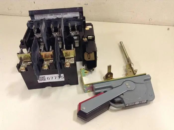 USED ALLEN BRADLEY 1494V-DS30 SER A