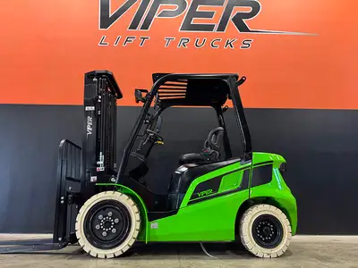 Used 2026 Viper FB30 4-Wheel Sit down Electric Counterbalance Forklifts New York US | United Lift #1446668