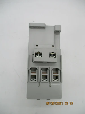 Allen-Bradley 100-C300 00C SER C New 3 Main Poles Contactor