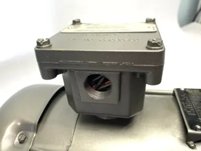 New | in-Stock ABB, Baldor-Reliance Elec. Motor 5/3HP, 3470/2870RPM, 3PH, 60/50HZ, 184TC A.C. Motors Michigan US | Maverick Industrial Sales #1391828