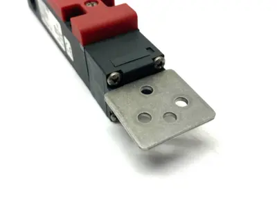 Used EUCHNER Safety Switch Relays & Switches Michigan US | Maverick Industrial Sales #1390677