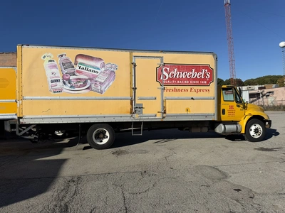 Used 2006 INTERNATIONAL 4300SBA4X2 Box trucks Ohio US | Miedema Asset Management Group #1578116
