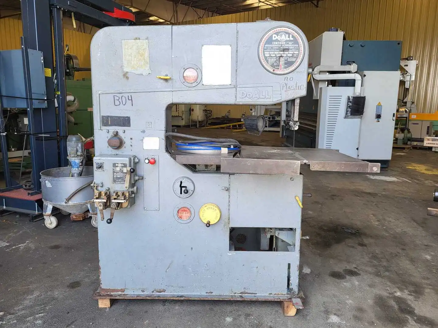 Used 1960 DOALL 3613-2 Vertical Band Saws British Columbia CA | Lenmark #237520