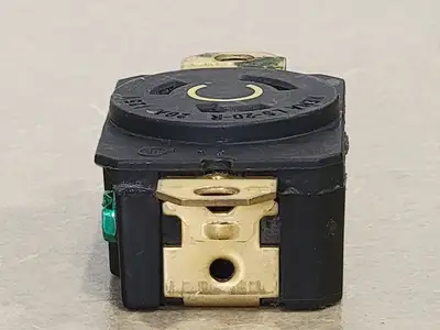 USED LEVITON WC596/94-1