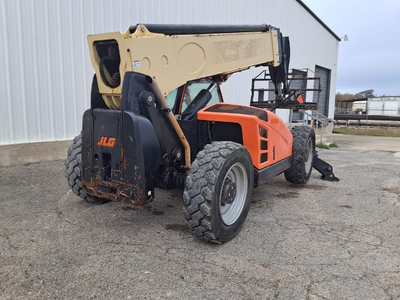 USED 2016 JLG 1255