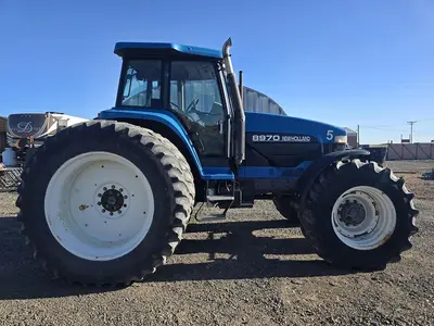 USED 1997 NEW HOLLAND 8970